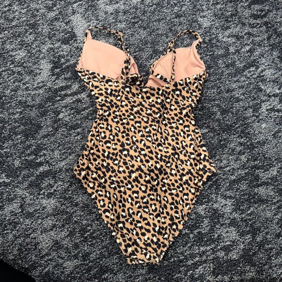 Aerie Leopard Swimsuit (S) - Picture 3 of 6